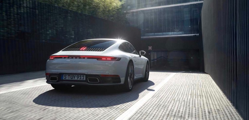 2020 Porsche 911 Carrera 4