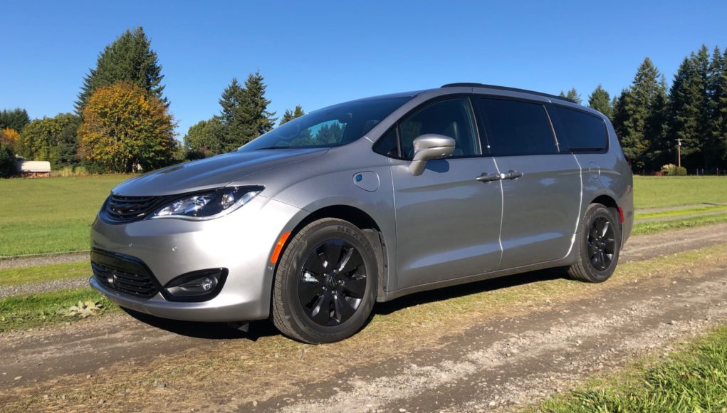 2020 Chrysler Pacifica Hybrid Review