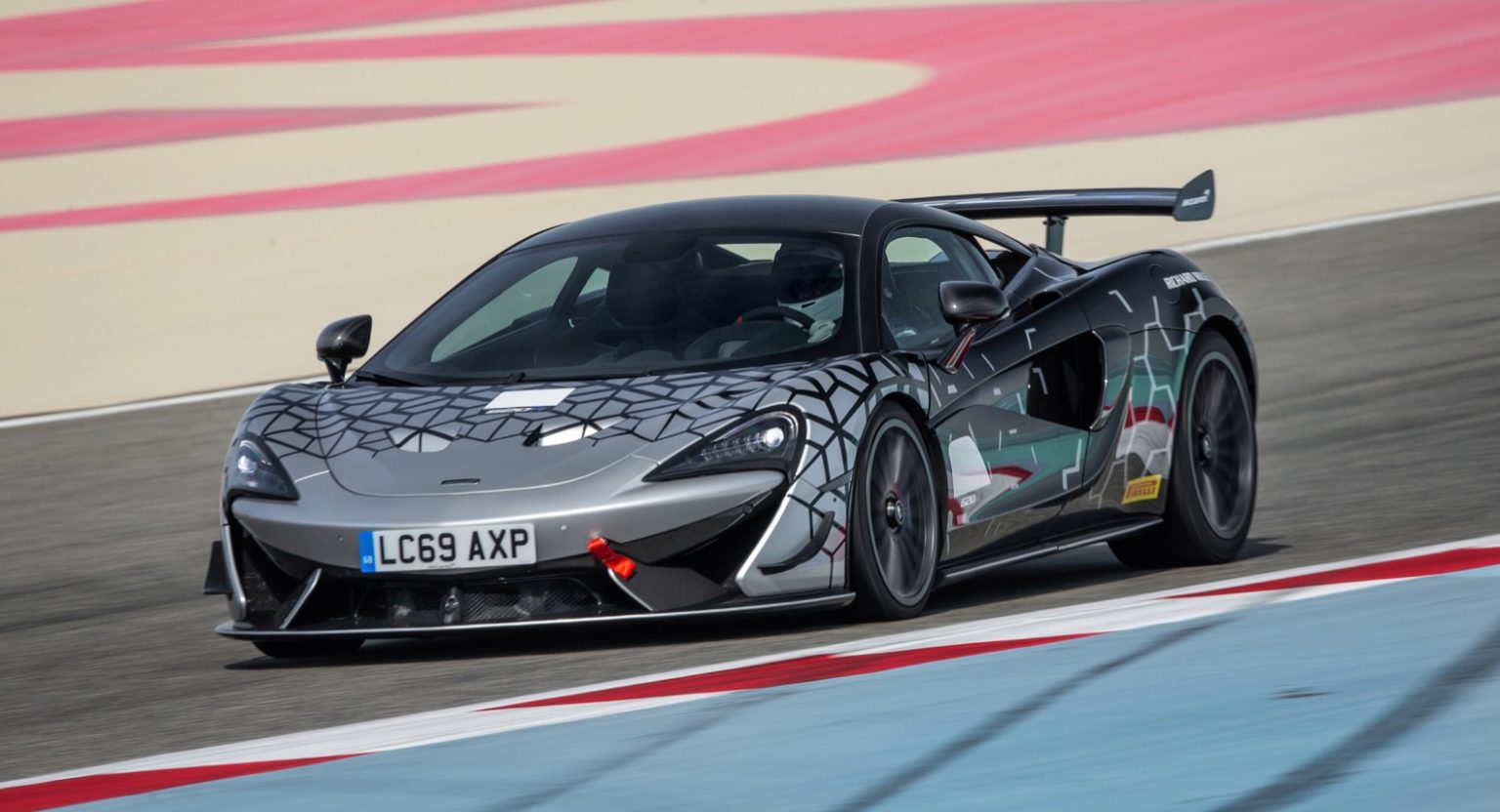 McLaren 620R is a road-legal version of the 570S GT4 | The Torque Report