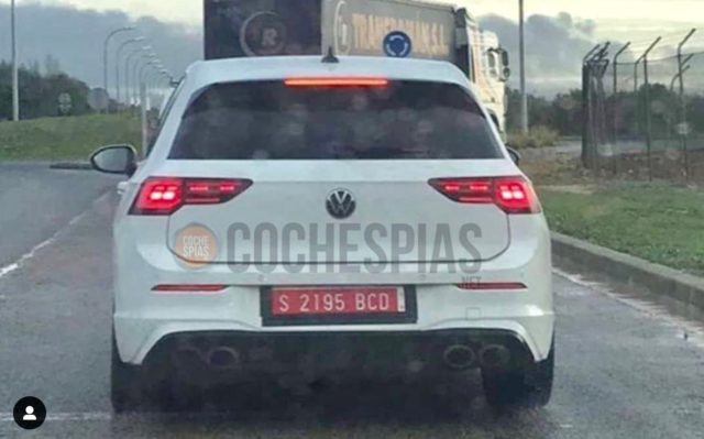 2021 Volkswagen Golf R Leak