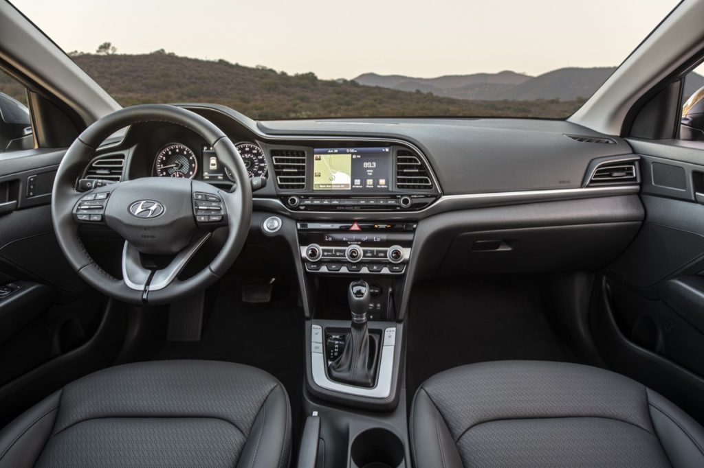 2020 Hyundai Elantra Review