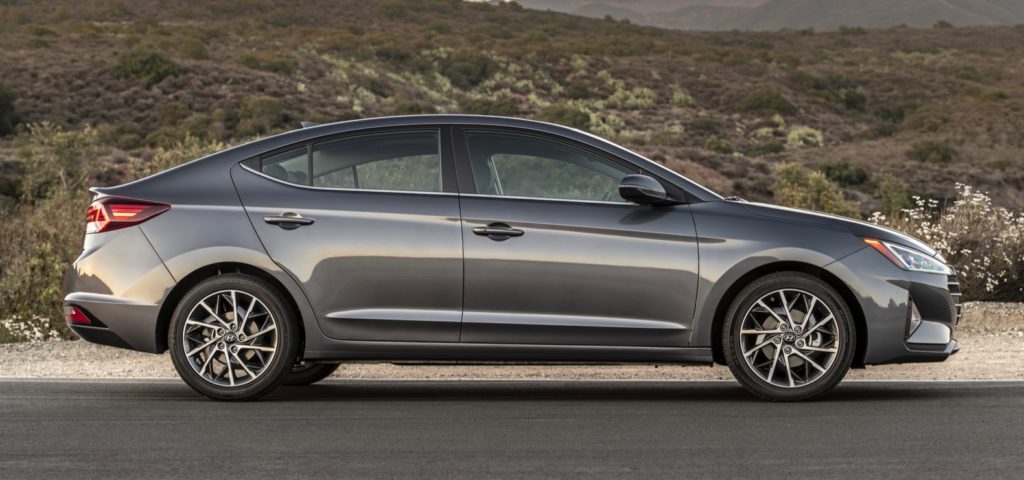 2020 Hyundai Elantra Review