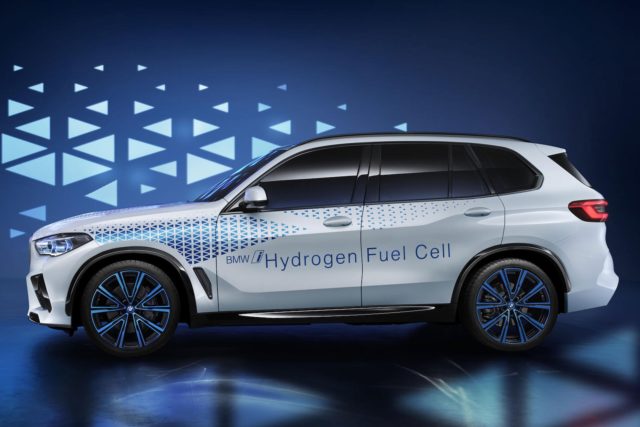 BMW X5 to get a 374-hp hydrogen powertrain