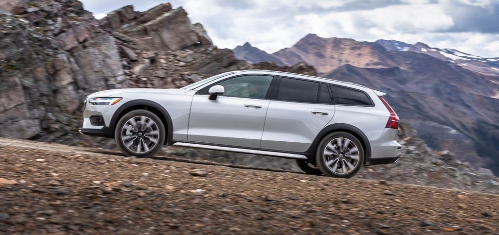 2020 Volvo V60 Cross Country Review