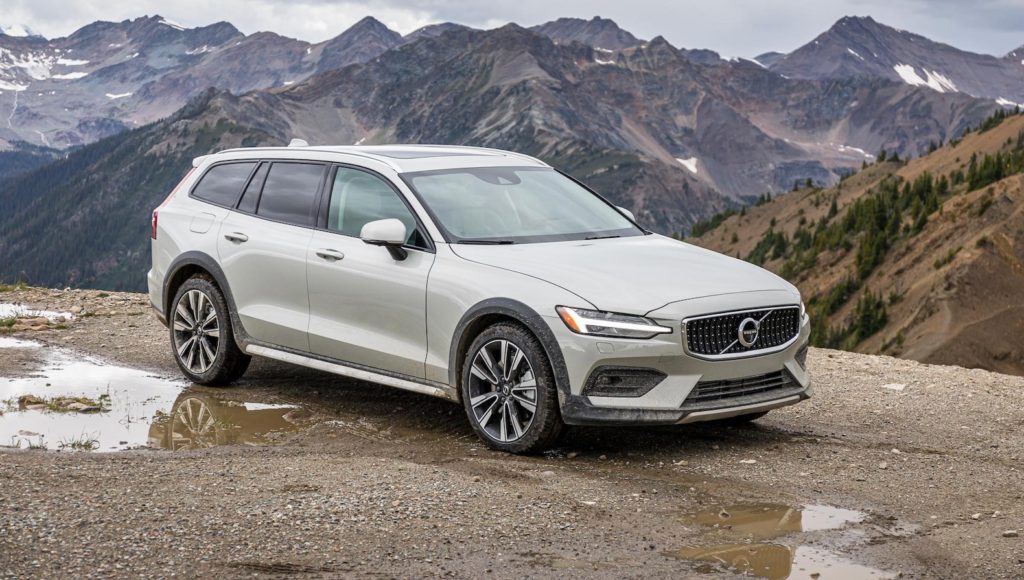 2020 Volvo V60 Cross Country Review