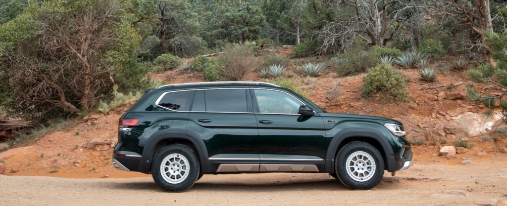 2021 VW Atlas with Basecamp accessories