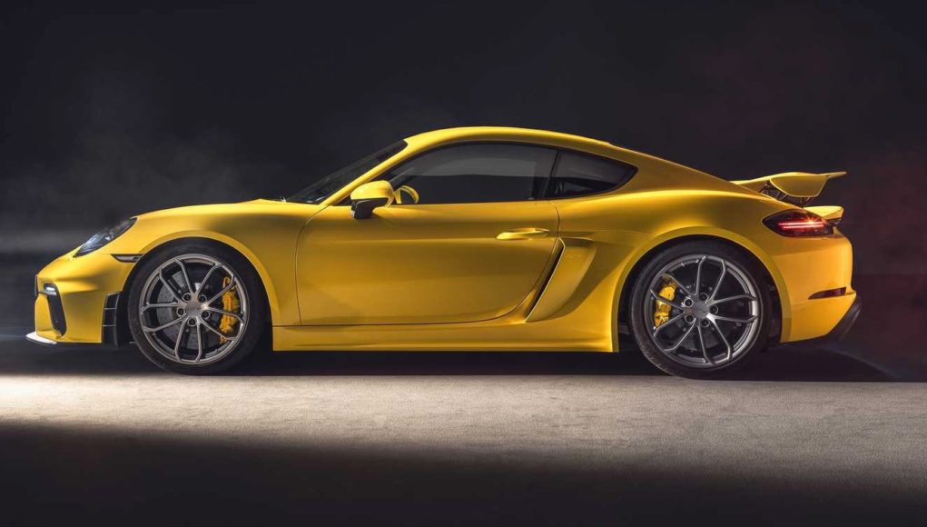 2021 Porsche 718 Cayman GT4