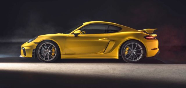 2021 Porsche 718 Cayman GT4