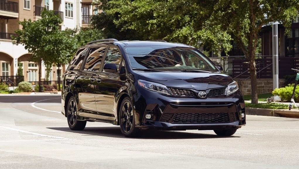 2020 Toyota Sienna Review