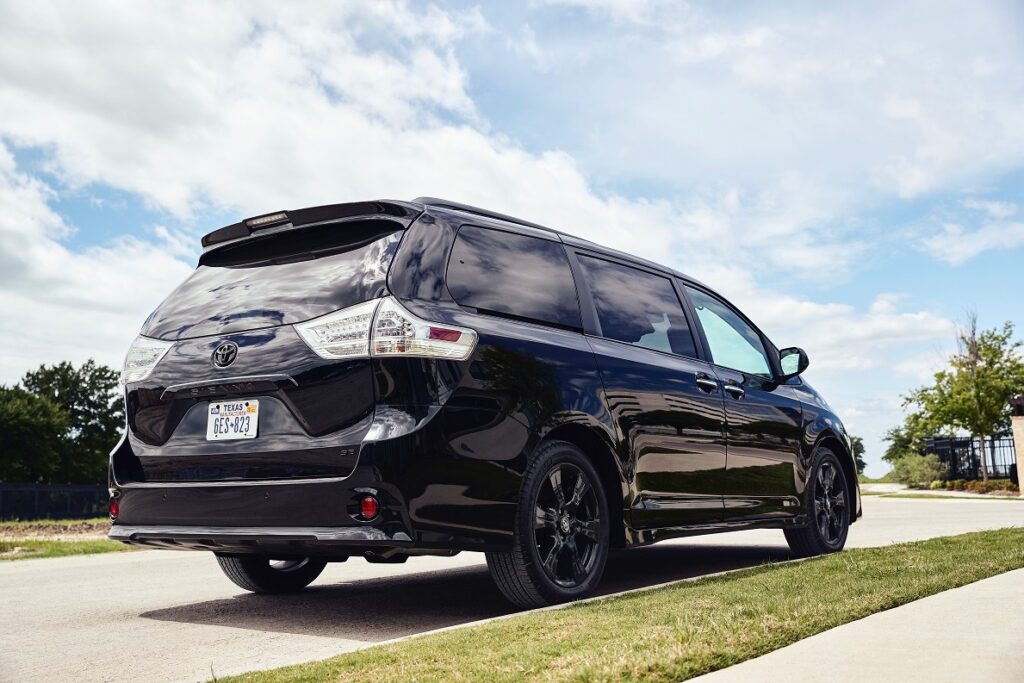 2020 Toyota Sienna Review