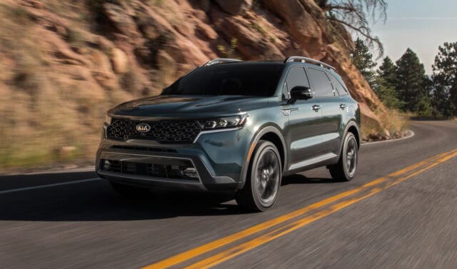 2021 Kia Sorento starts at $30,560 2021 Sorento X-Line