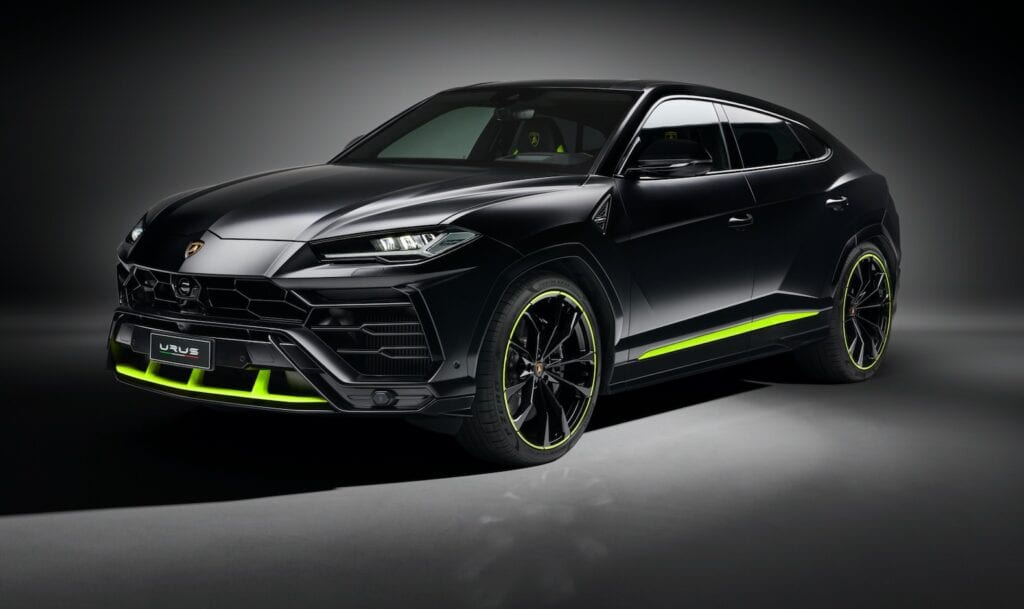 2021 Lamborghini Urus Graphite Capsule