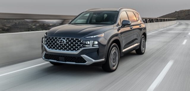 2021 Hyundai Santa Fe arrives with a new face and powertrains 2021 Hyundai Santa Fe