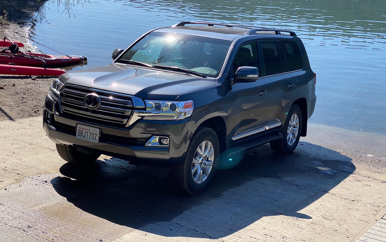 NextGen Toyota Land Cruiser to debut in April 2021? The