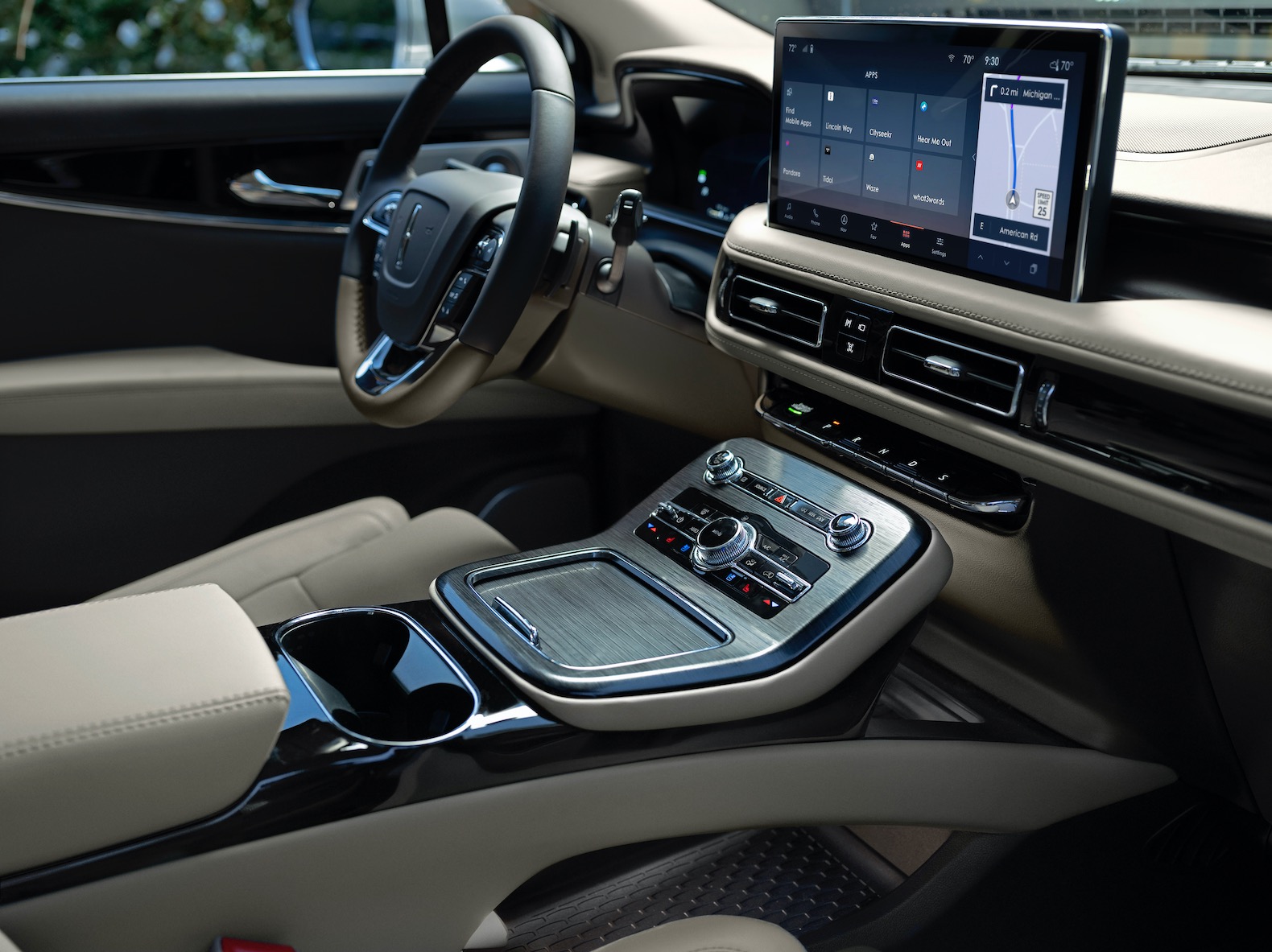 2021 Lincoln Nautilus gets an upgraded interior - The Torque Report