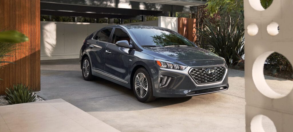 2020 Hyundai Ioniq Plug-in Hybrid Review