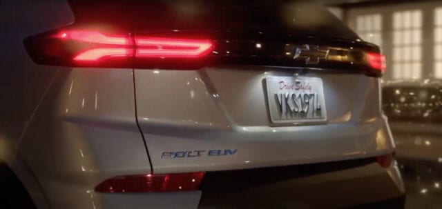 2022 Chevrolet Bolt EUV teased again 2022 Chevrolet Bolt EUV