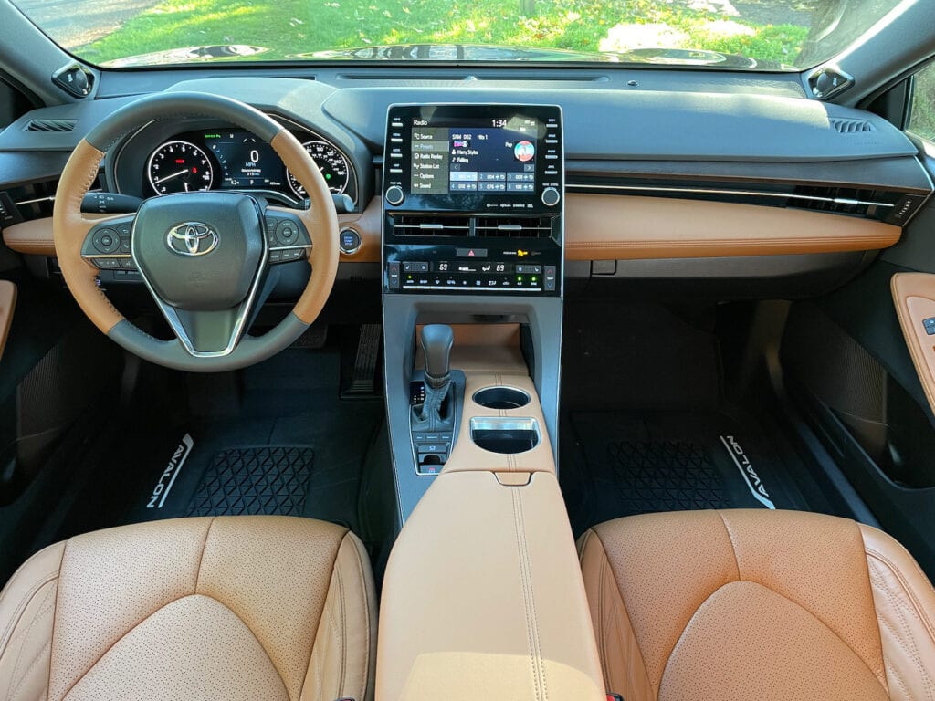 2021 Toyota Avalon Review