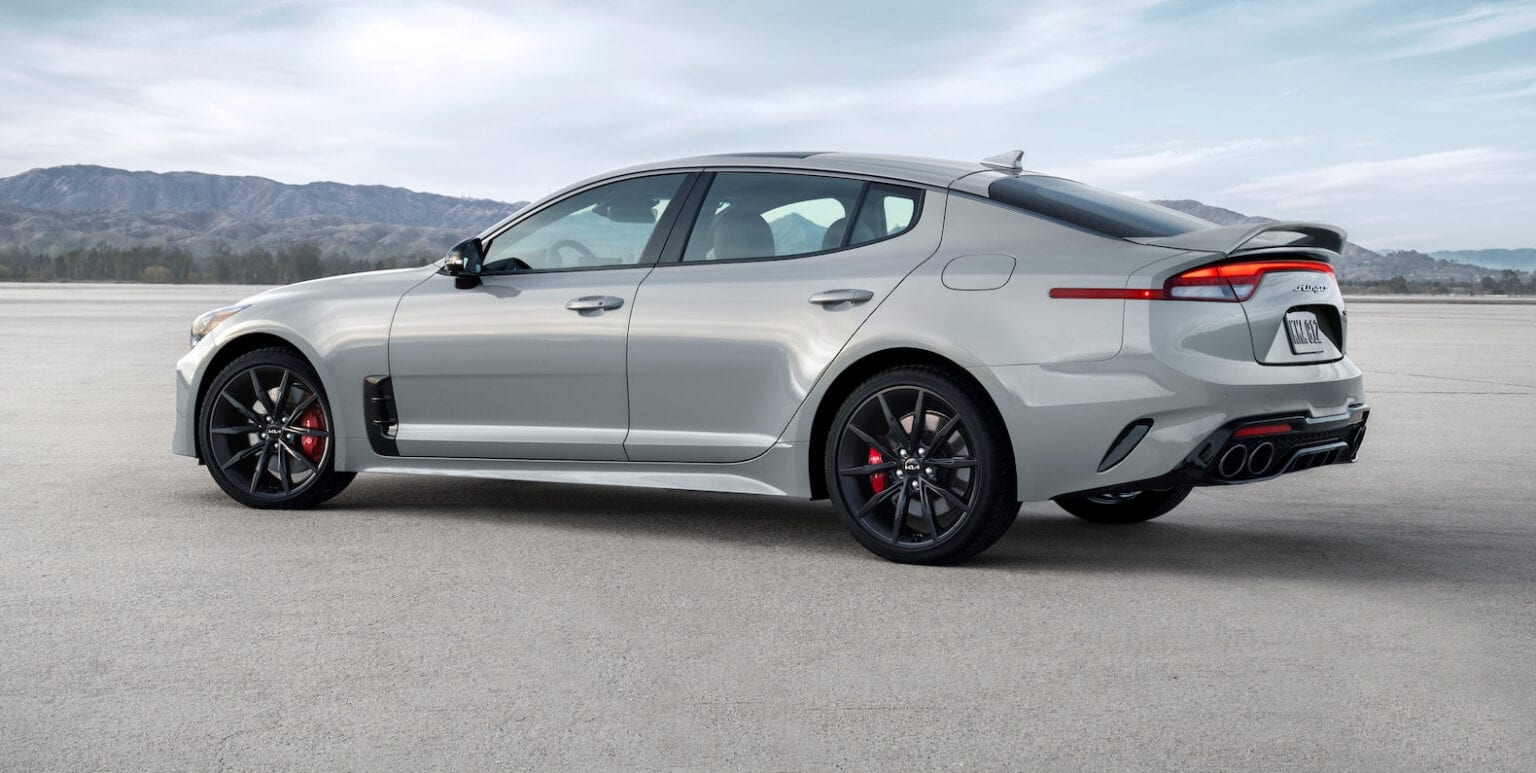 Kia stinger gt 2023