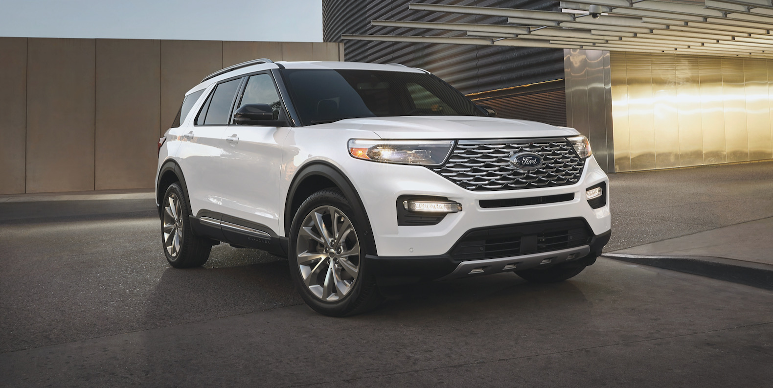2021 Ford Explorer Hybrid