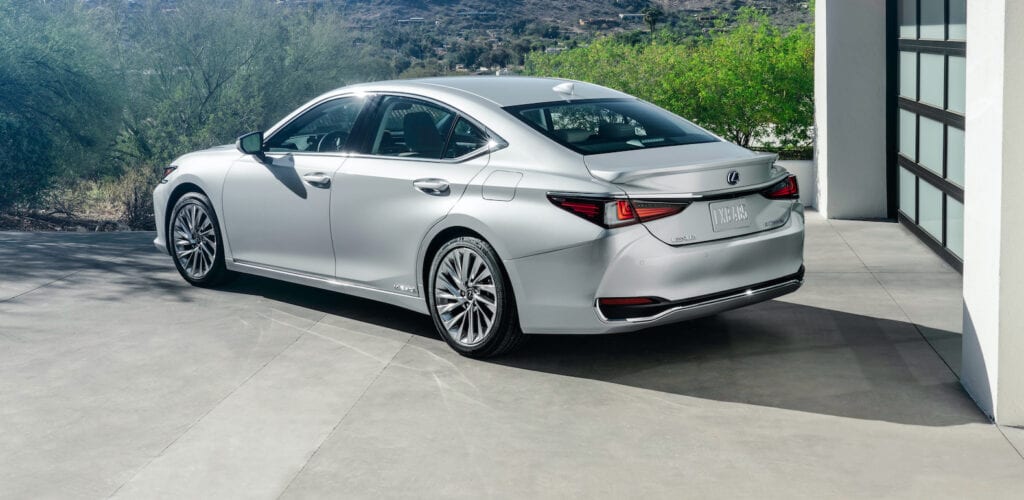 2022 Lexus ES