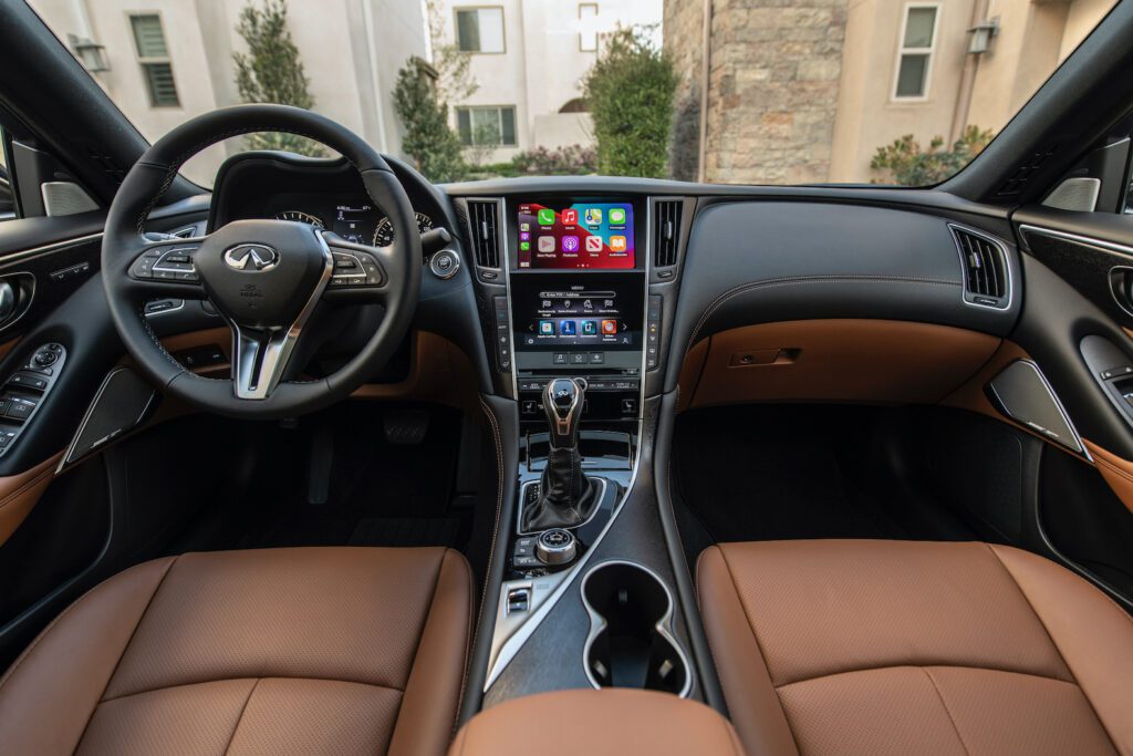 2021 Infiniti Q50 Signature Edition