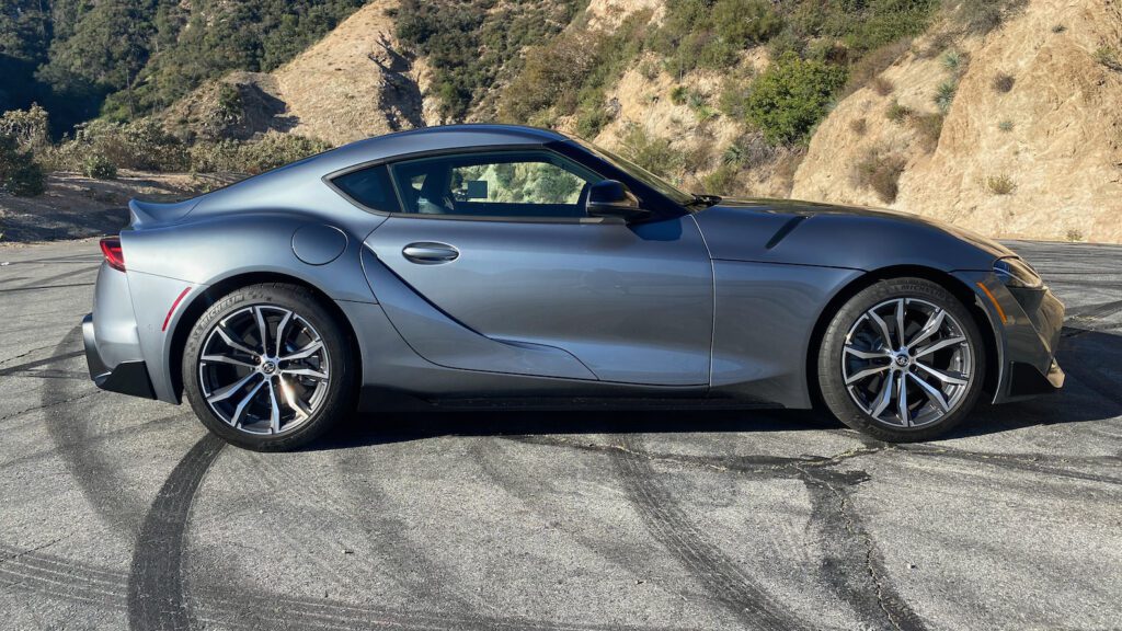 2021 Toyota GR Supra 2.0 Review