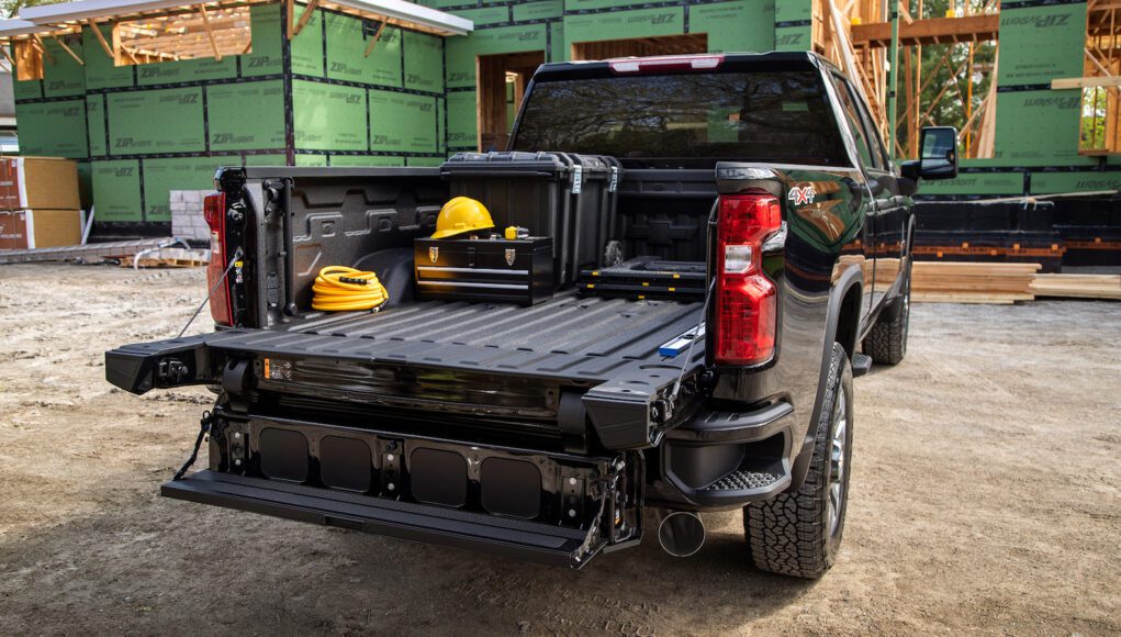 2022 Chevrolet Silverado HD Multi-Flex Tailgate