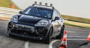 2025 Porsche Macan EV