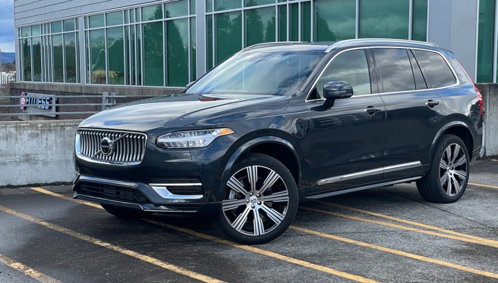 2021 Volvo XC90 Review