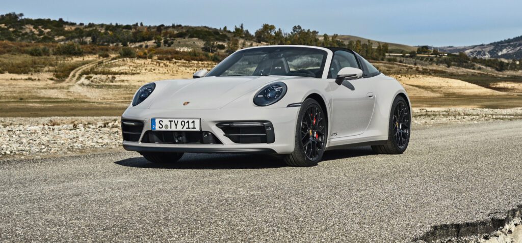 2022 Porsche 911 GTS