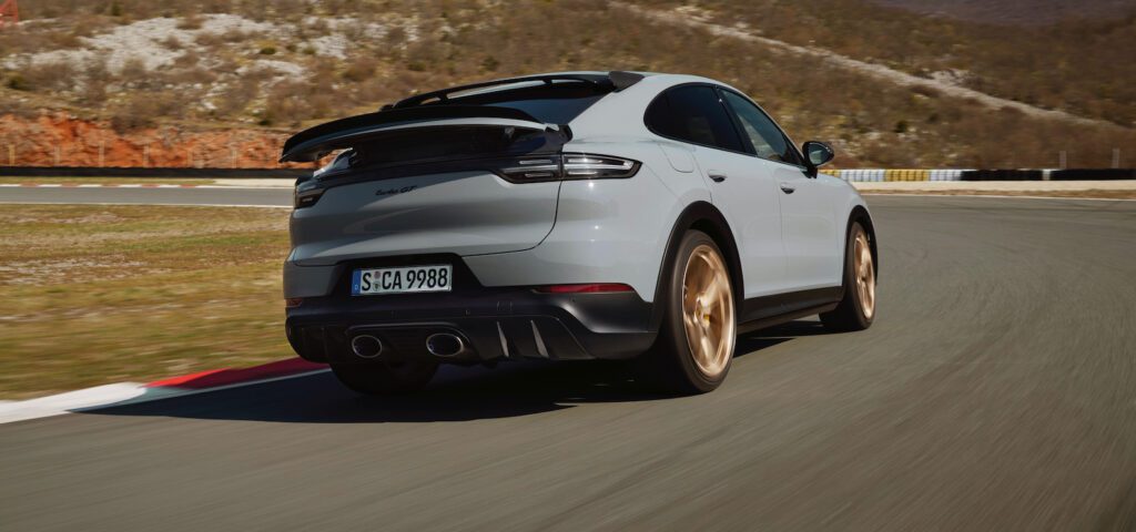 2022 Porsche Cayenne Turbo GT