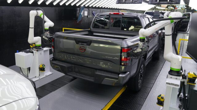 2022 Nissan Frontier production begins 2022 Nissan Frontier Production