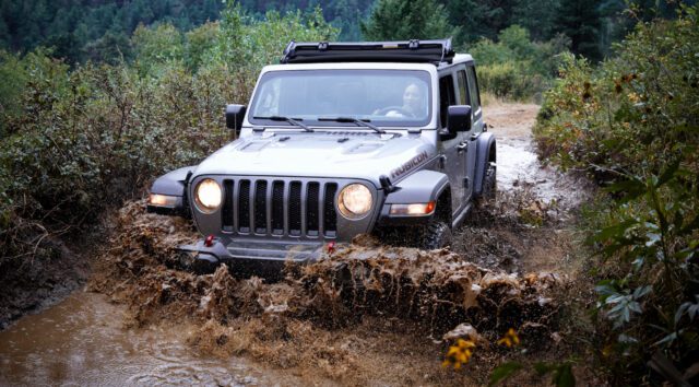 Jeep Wrangler and Gladiator get new a Sunrider Flip Top 2021 Jeep Wrangler Rubicon with Sunrider Flip Top for Hardtop