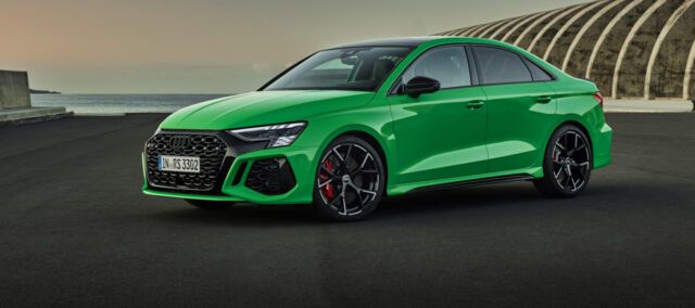2022 Audi RS3 arrives with big fenders and 401-hp 2022 Audi RS3