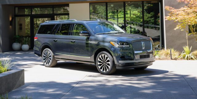 2022 Lincoln Navigator