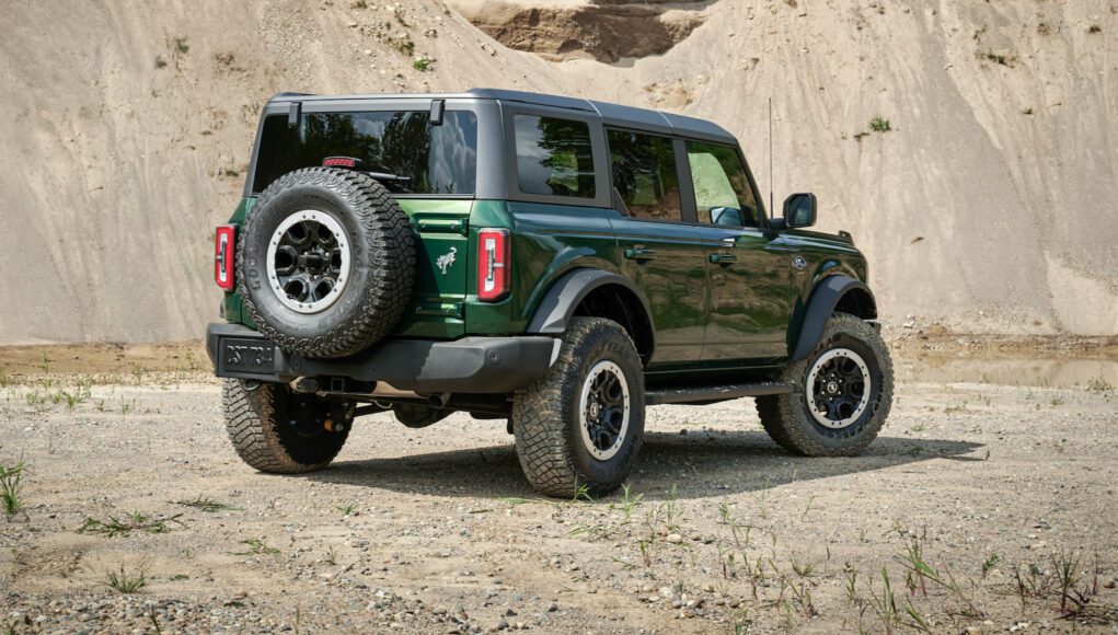 2022 Ford Bronco in Eruption Green