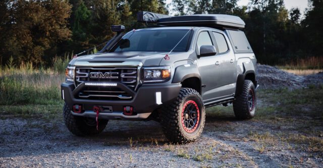 GMC Canyon AT4 OVRLANDX Off-Road Concept