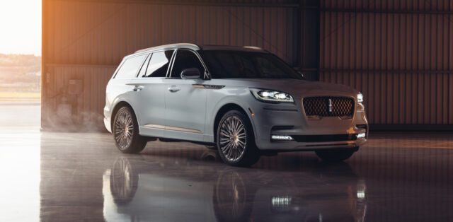 Lincoln Aviator Shinola concept is ready for Pebble Beach Concours d’Elegance Lincoln Aviator Shinola Concept