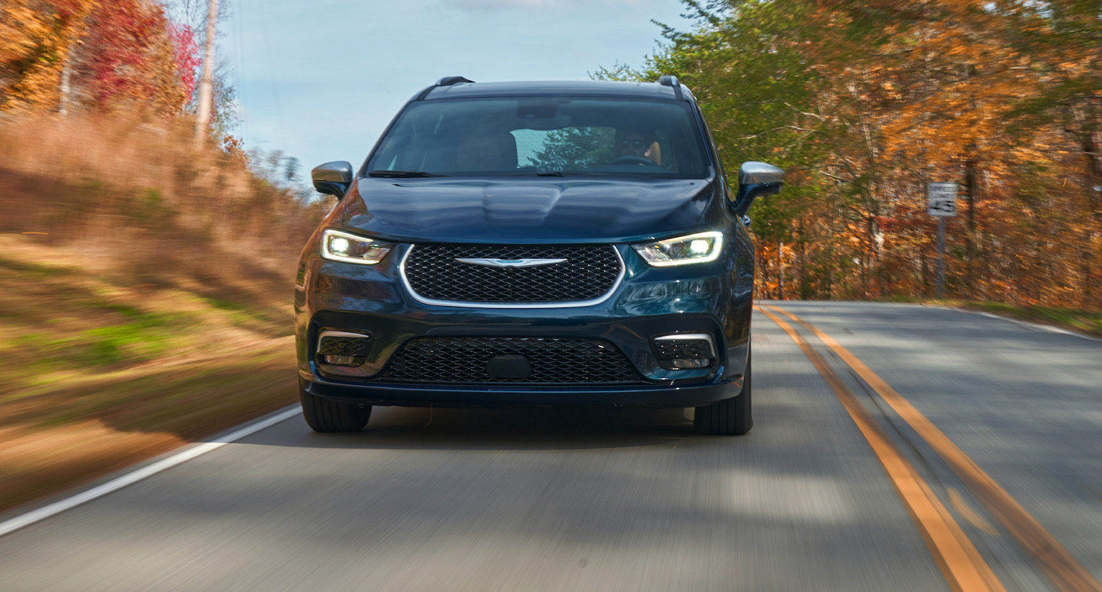 2021 Chrysler Pacifica Review