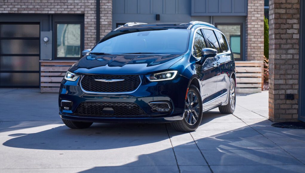 2021 Chrysler Pacifica Review