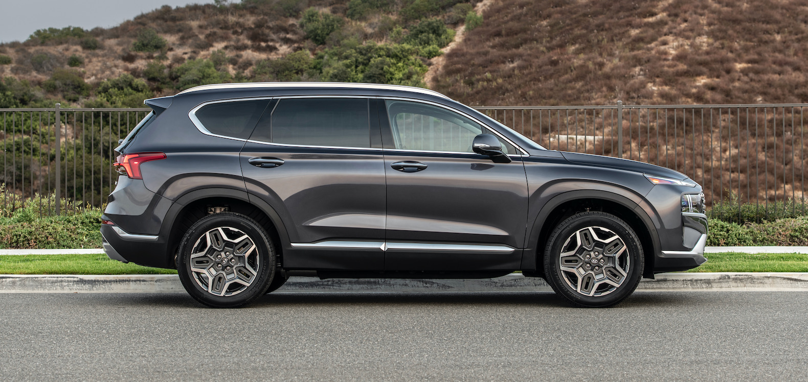 2021 Hyundai Santa Fe Review