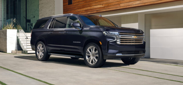 2022 Chevrolet Suburban High Country