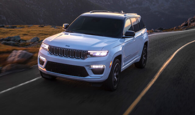 2022 Jeep Grand Cherokee Summit Reserve