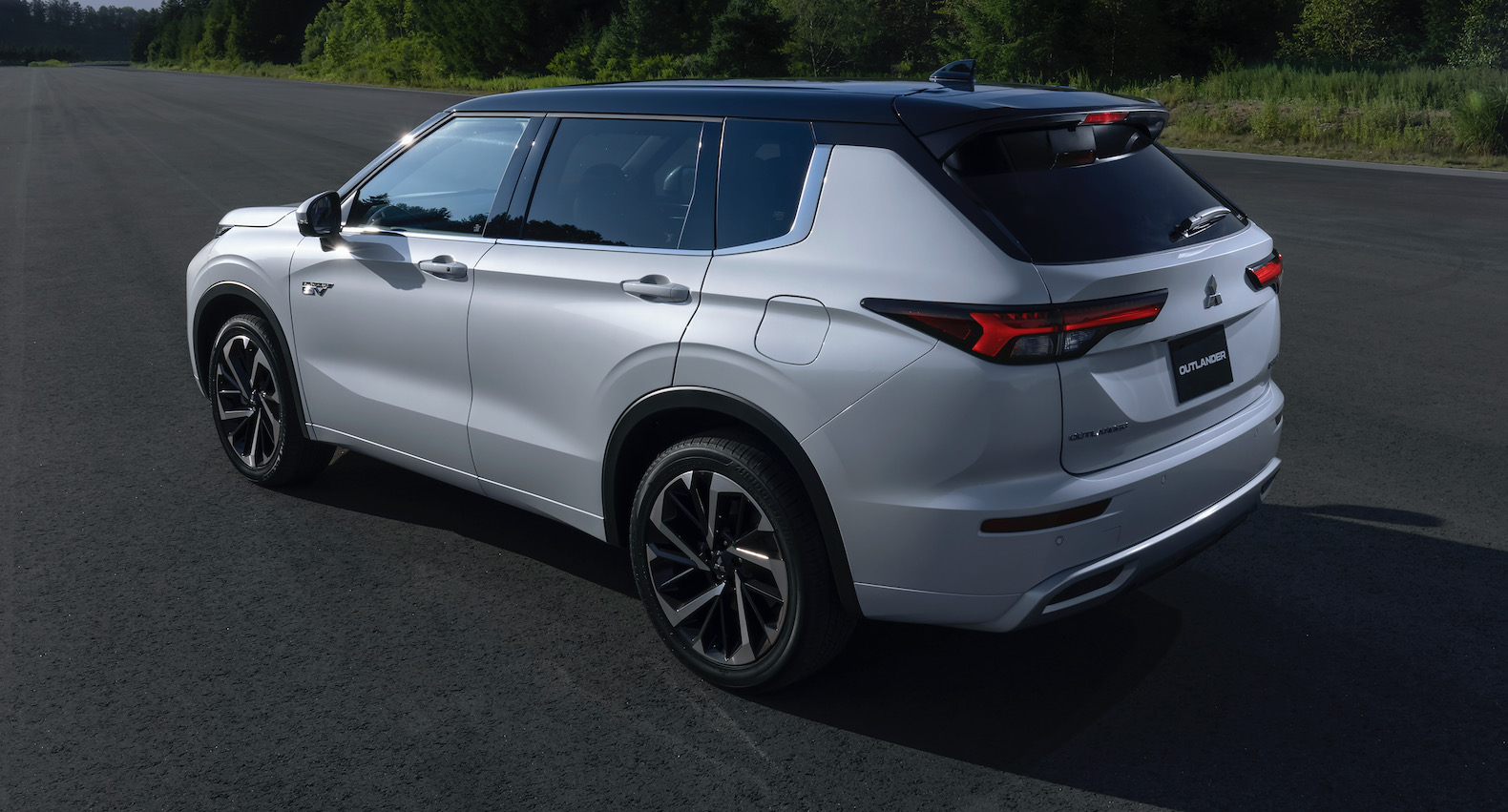 2023 Mitsubishi Outlander PHEV