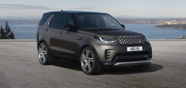 2023 Land Rover Discovery Metropolitan Edition