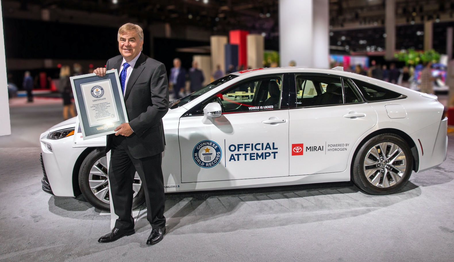 2021 Toyota Mirai Guinness World Record