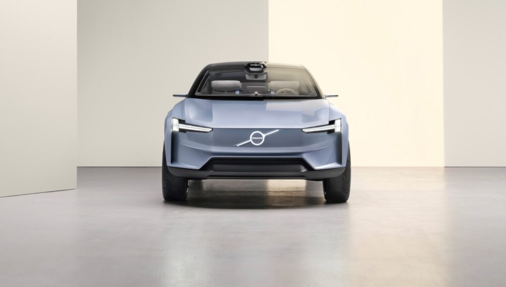 Volvo Concept Recharge,