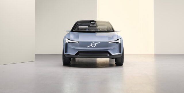 Volvo Concept Recharge,