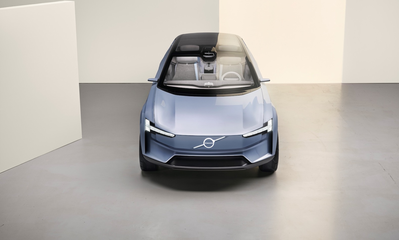 Volvo Concept Recharge
